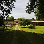 Château De L'isle - D'hôtes 3* Castelnau-de-Médoc