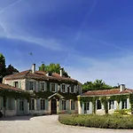 Casa de hóspedes Château De L'isle - D'hôtes 3*