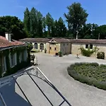Chateau De L'isle - D'hotes Castelnau-de-Médoc