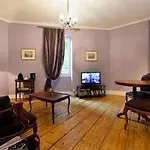 بيت ضيافة Chateau De L'isle - D'hotes 3*