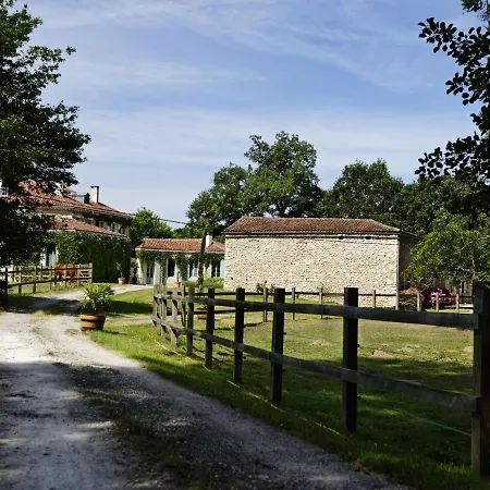 Château De L'isle - D'hôtes Castelnau-de-Médoc