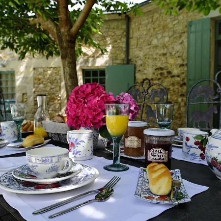 Chateau De L'isle - D'hotes 3*