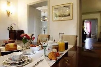 샤토 드 리즐 - 샹브레 도테 3* Castelnau-de-Médoc
